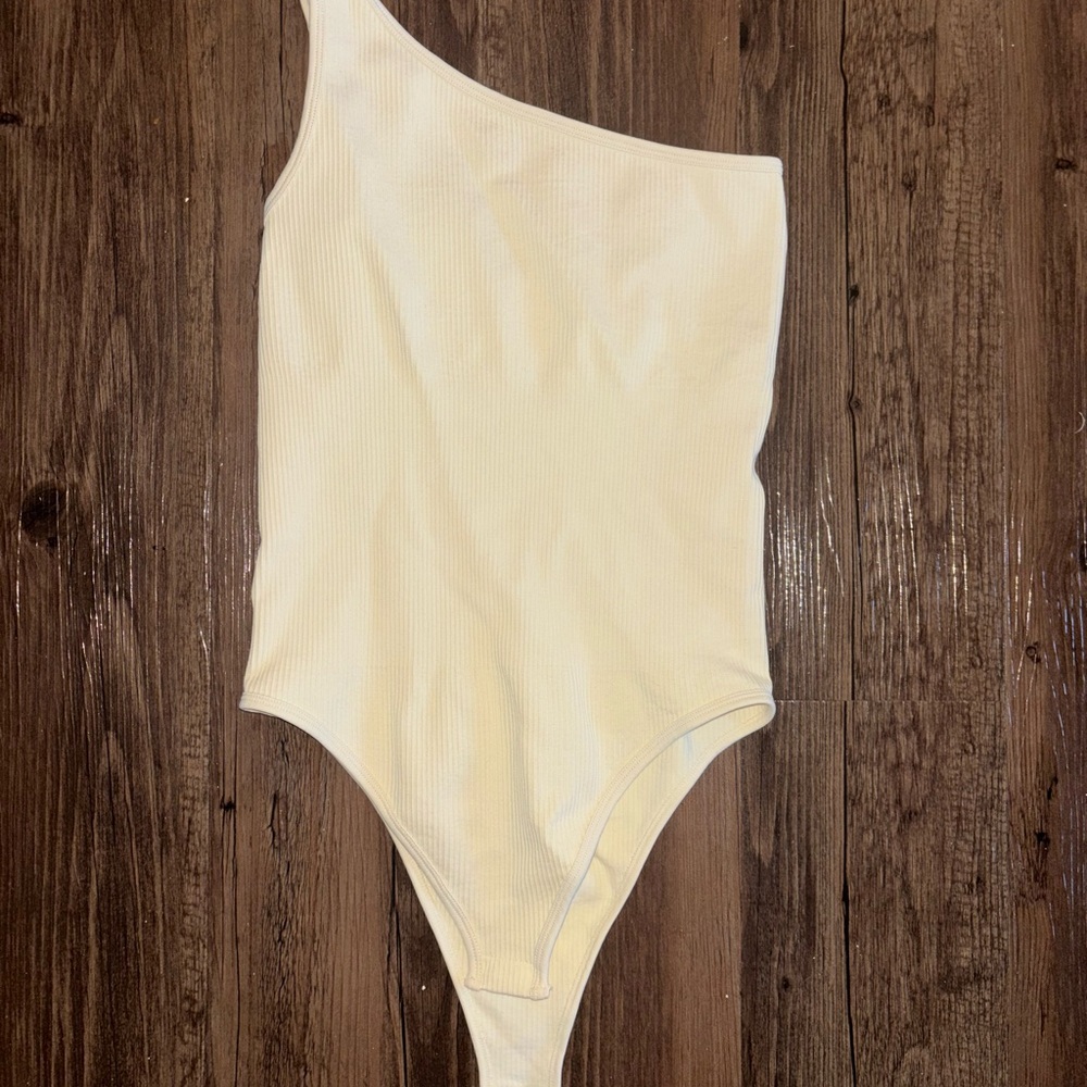 One-Shoulder Cream Bodysuit